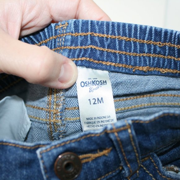 4/$20 OshKosh baby girl distressed jeans 12 months - Picture 10 of 11
